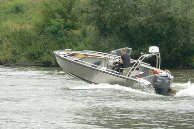 MS BOAT SEA 690